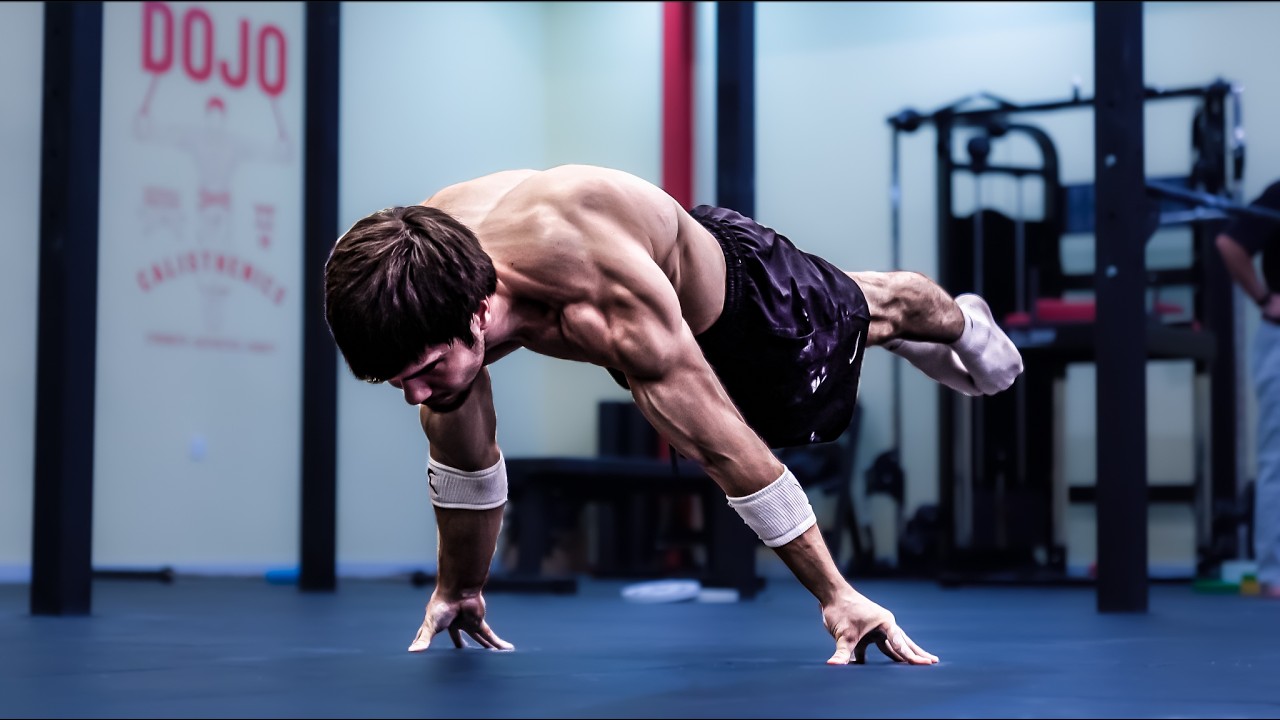 Elite Calisthenics Training with Calisrama