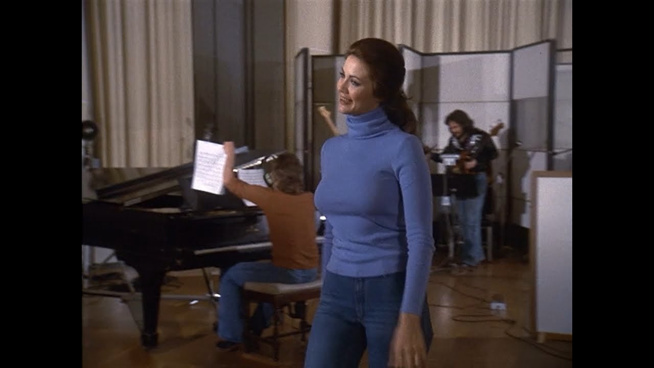 Lynda Carter in Matt Helm (1975) - Scene 2