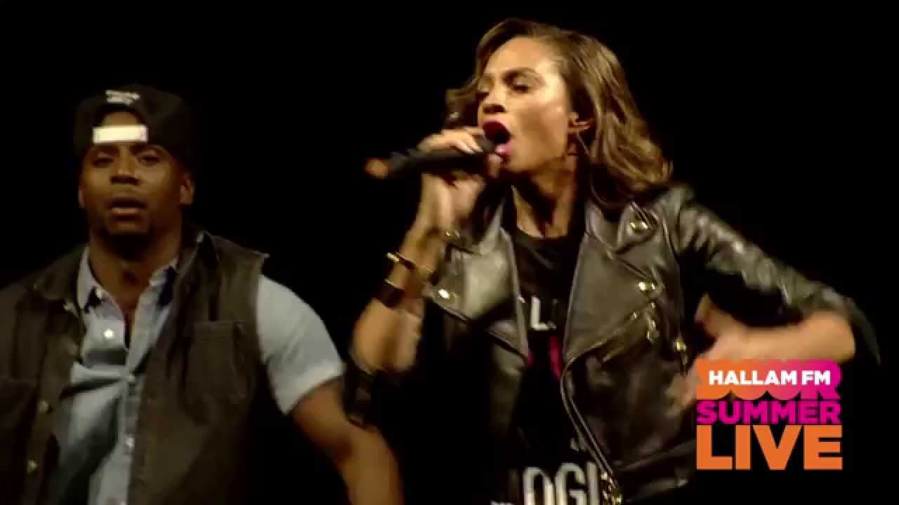 Alesha Dixon sings Mis-teeq - Scandalous live!