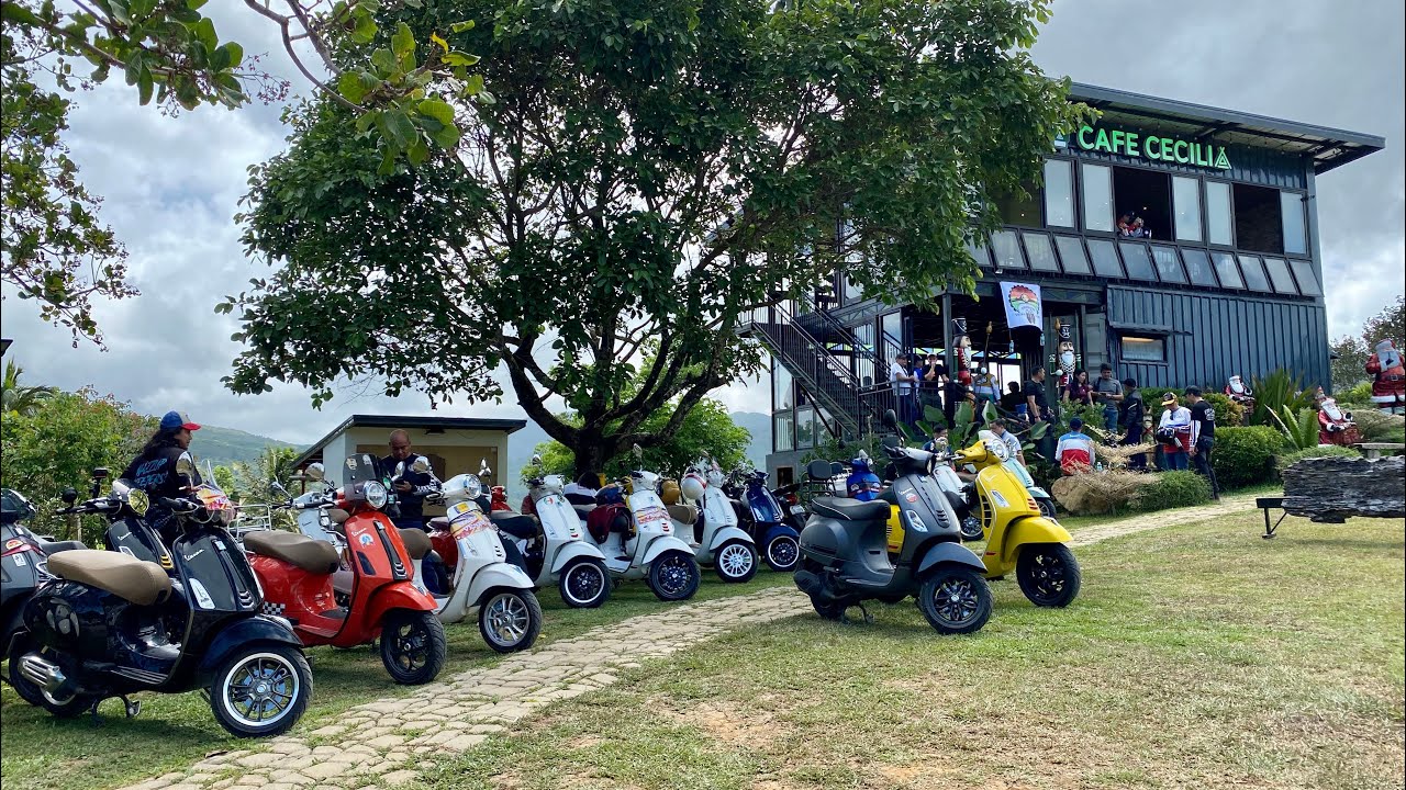 Vespa GTS 300 HPE | National Vespa Day 2023