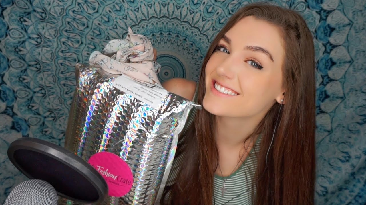 ASMR UNBOXING (Tapping, Crinkling & Whisper Tingles)