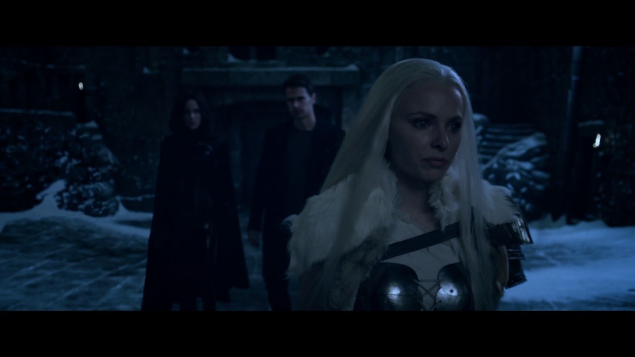 UNDERWORLD: BLOOD WARS - Official 