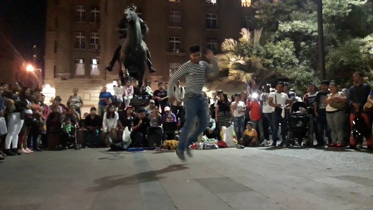 Los Mimos Acróbatas - En Santiago De Chile (2018)