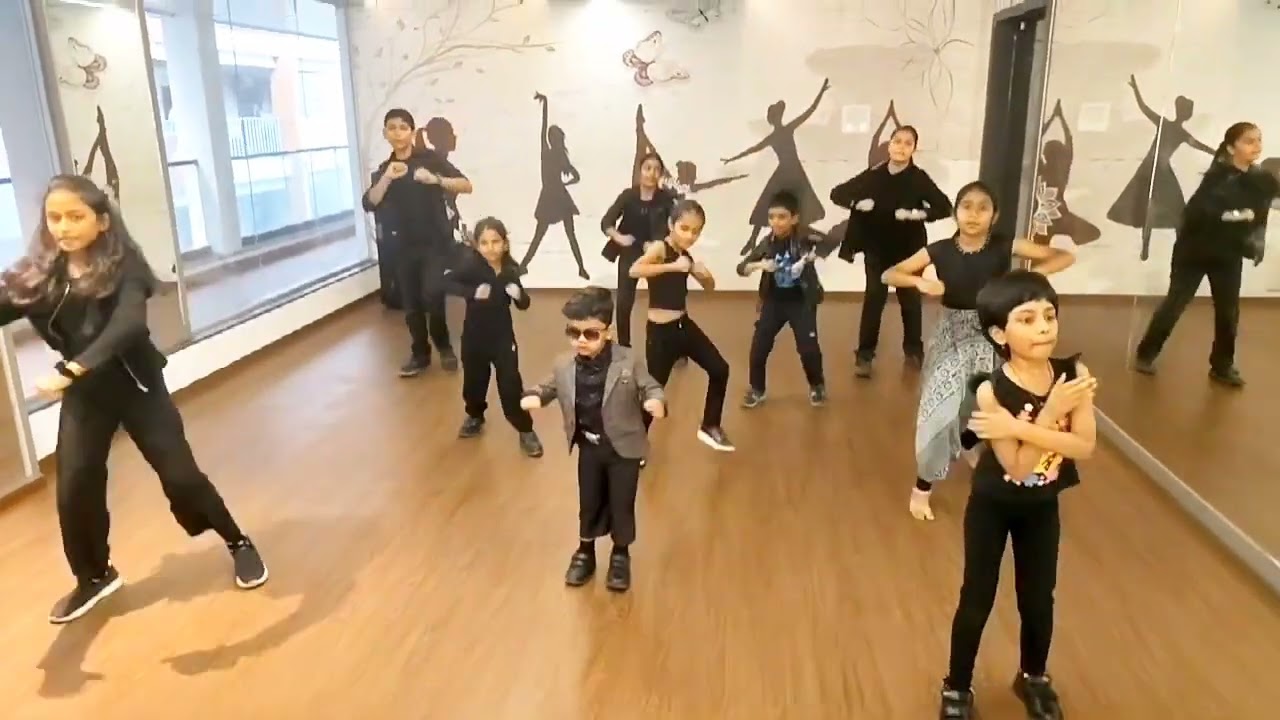 Dekh Lenge song – Kids Special Performance