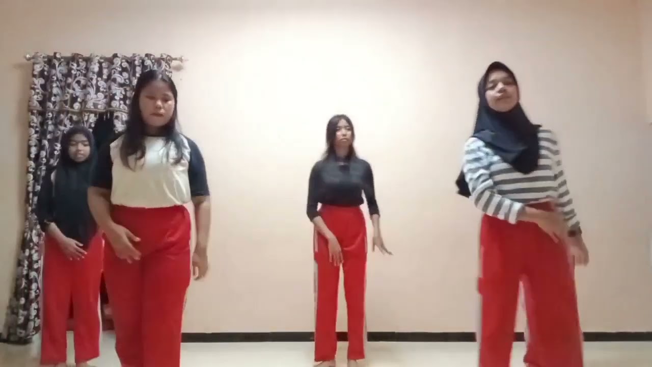 TUGAS SENI-BUDAYA MEMBUAT TARIAN DARI GERAKAN SEHARI-HARI