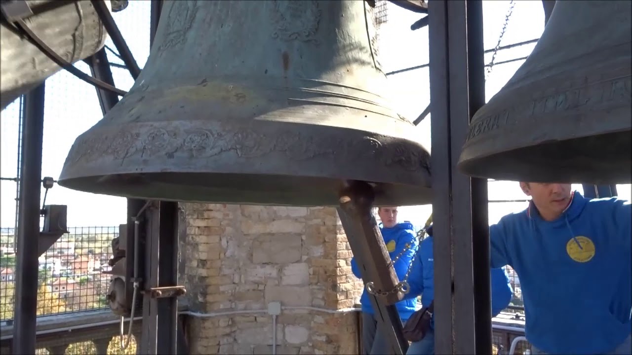 Scampanottata a Rivignano (Udine)