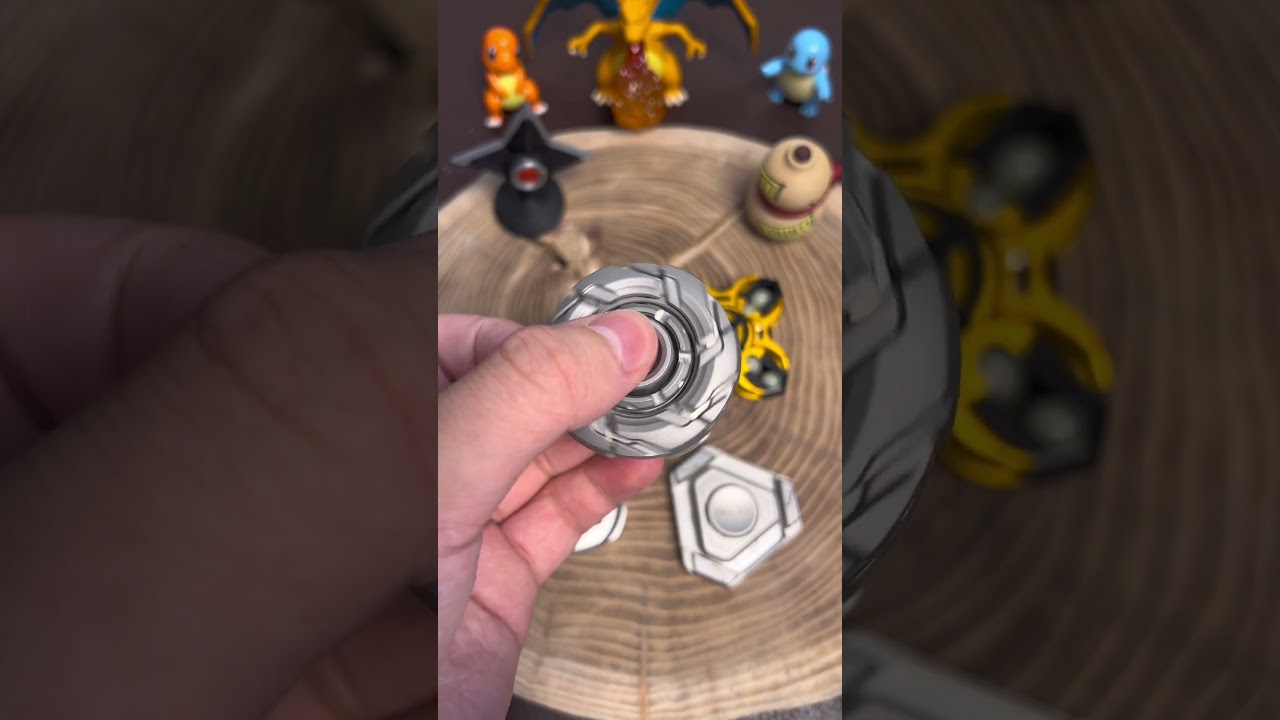 Two armor-opening spinners . #valrior #edc #fidgettoys #toys #stressrelief #asmr #fidgetspinner