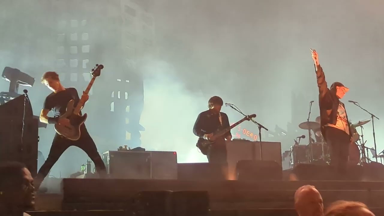 Helena - My Chemical Romance (Live @ Stadium MK, Milton Keynes - 21/05/22)