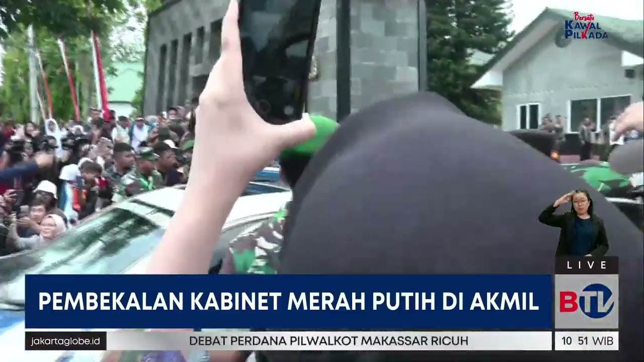Tinggalkan Akmil Magelang, Presiden Prabowo Disambut Antusias oleh Masyarakat
