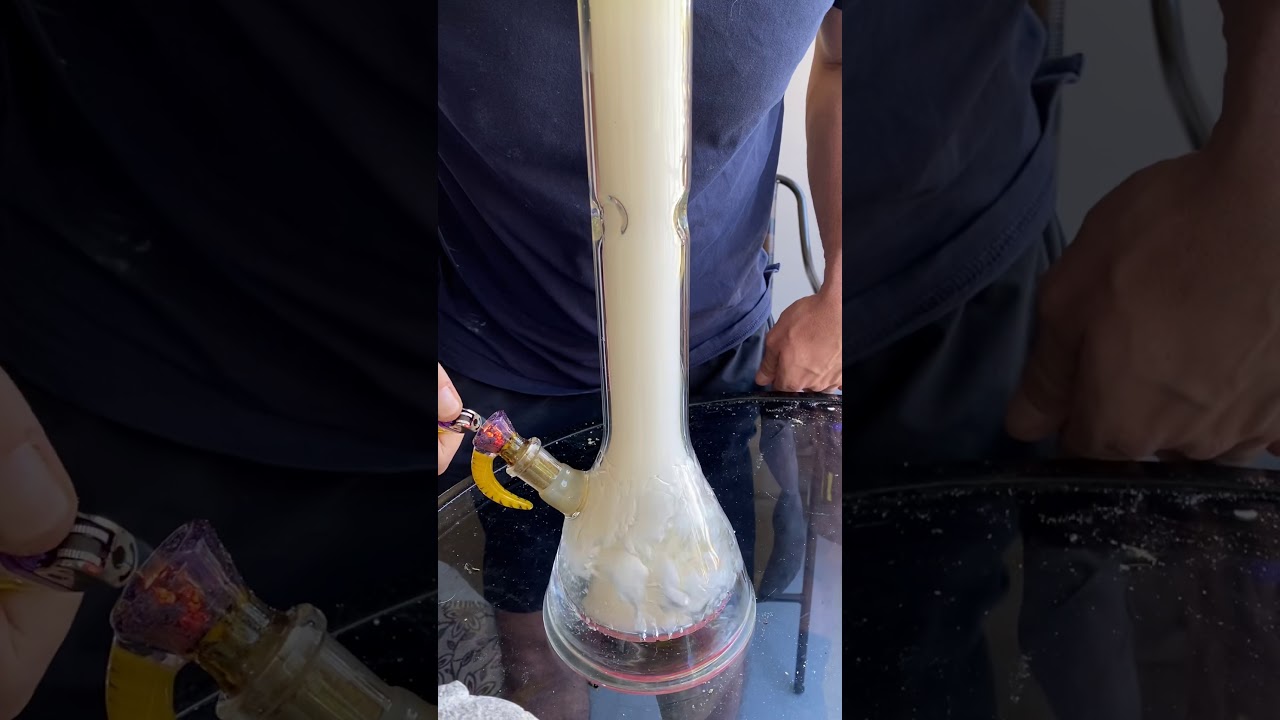 Collins Beaker is 1 gram bong rip