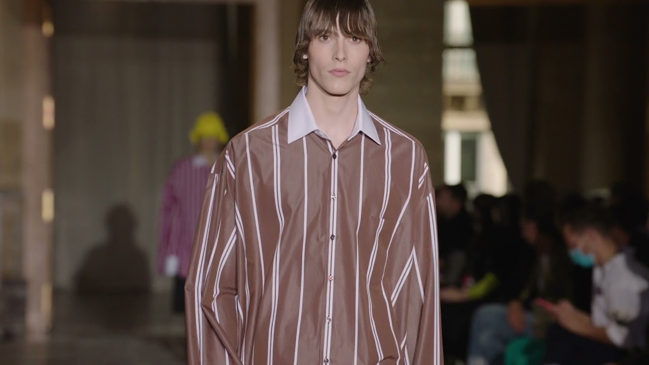 Raf Simons Spring-Summer 2022 - Paris Fashion Week #SS22 #PFW