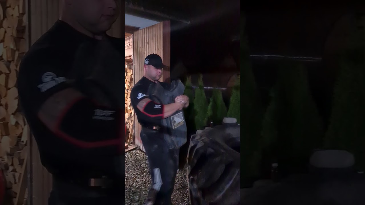 180kg shield carry Ervin Toots