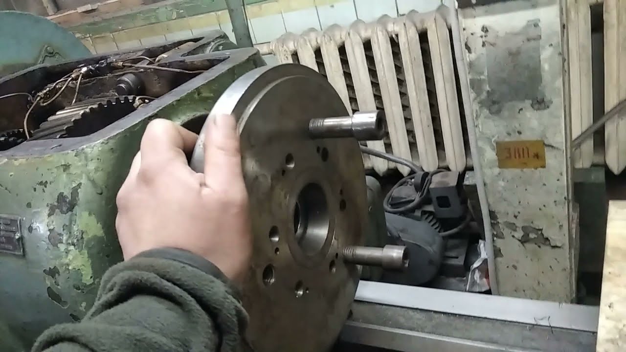 Токарный станок MONARCH