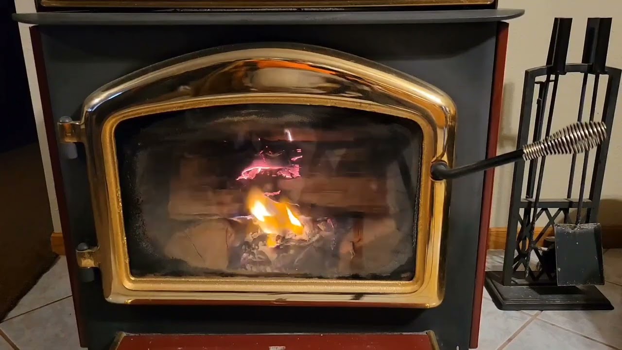 How To Start A Fire The Easy Way!