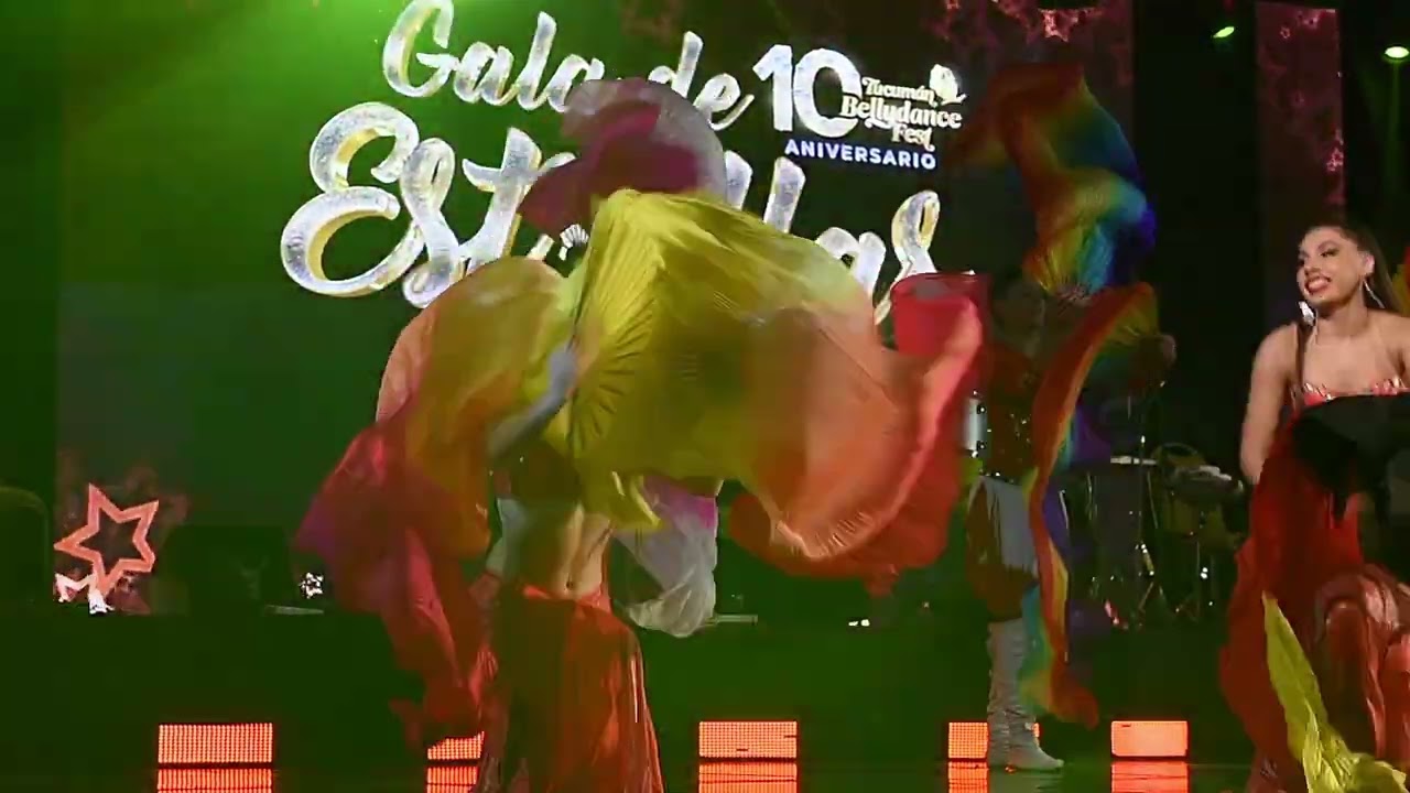 Luciana y Pablo Acosta Escuela de Danzas 