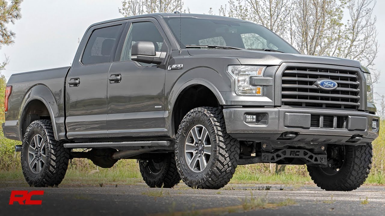 2015-2018 Ford F-150 4-inch Suspension Lift Kit by Rough Country