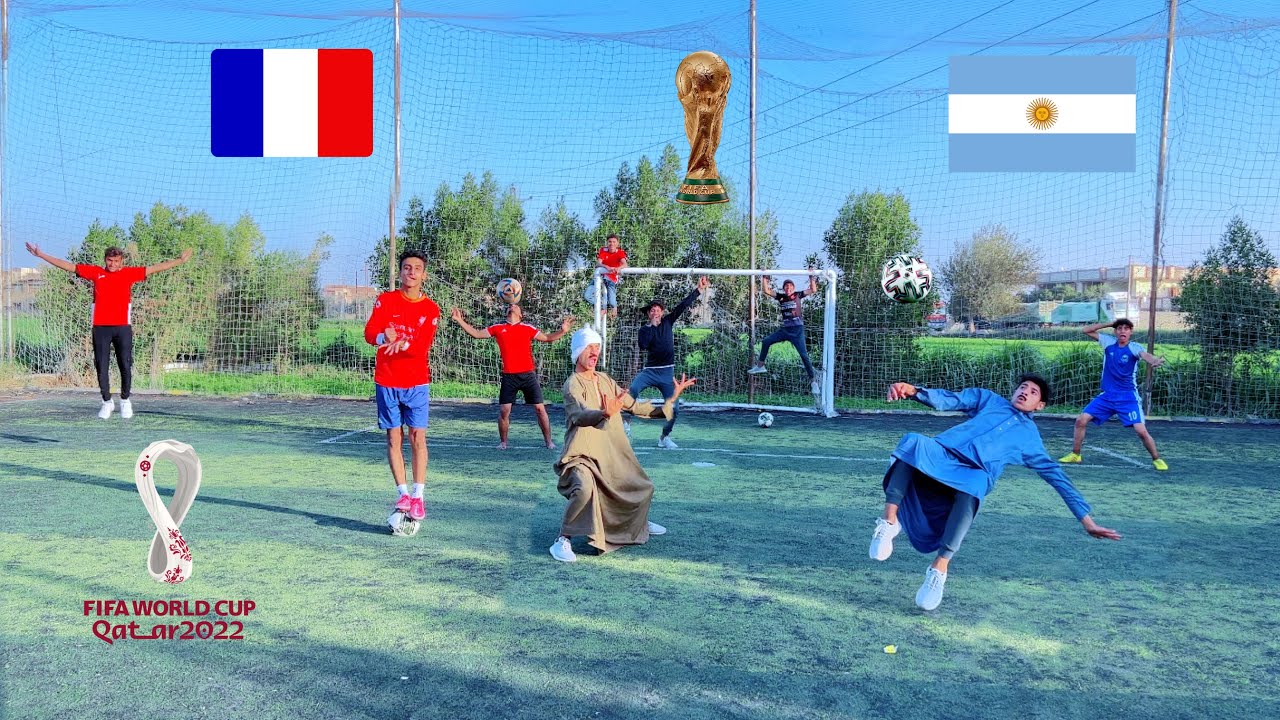 لما تلعب ماتش نهائي كأس العالم بس مع عيلتك ⚽️😂| علاء حسين