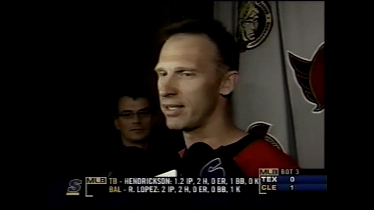 2004 News: Sens Sign Dominik Hasek