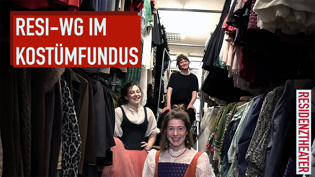 TAGEBUCH EINES GESCHLOSSENEN THEATERS #150: Die RESI-WG zu Besuch im Kostümfundus