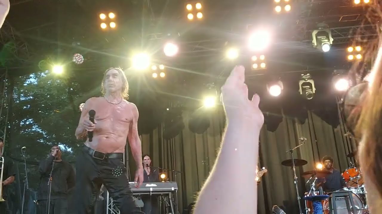 Iggy Pop - Funtime (Finale) live @ Tanzbrunnen Köln 2025