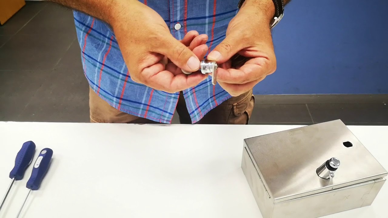 How to Replace the Cam Lock on a Soap Dispenser