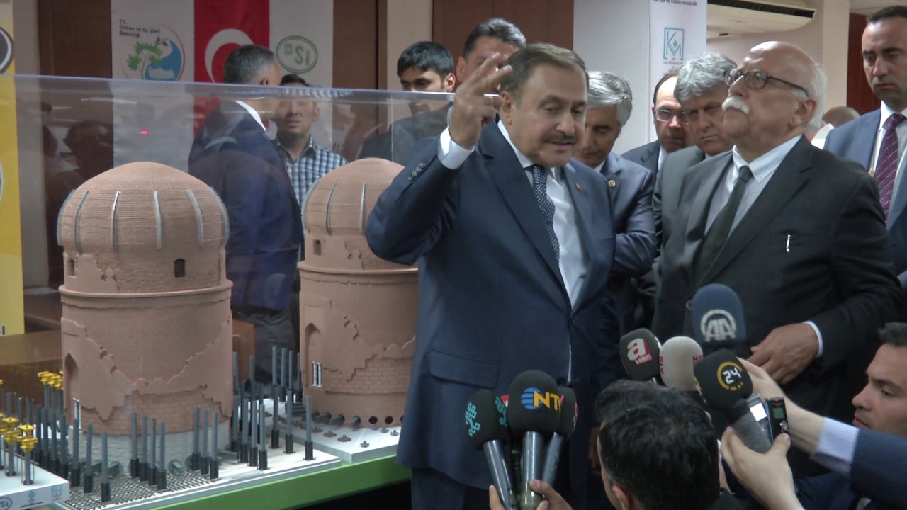Hasankeyf Yeni Kültürel Park Alanına Taşınan Zeynel Bey Türbesinin Yeni Yerine Yerleştirilmesi