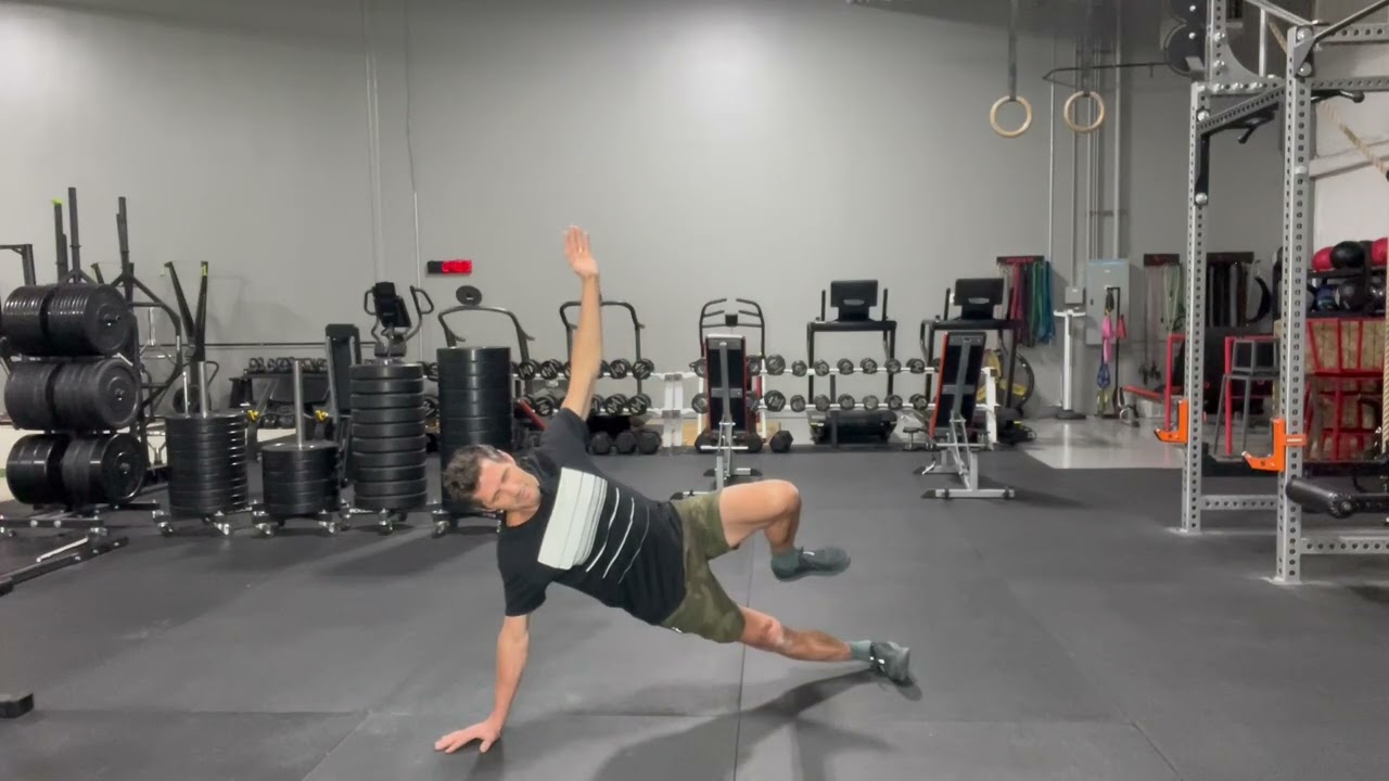 Side Plank Thread the Needle - 2 variations 