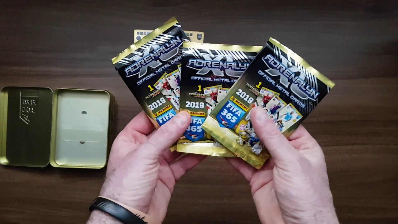 HIT!! NOWOŚĆ!! PANINI FIFA 365 2019 METAL CARDS - UNBOXING PUSZKI GRECKIEJ - 2 LIMITKI + 3 SASZETKI!