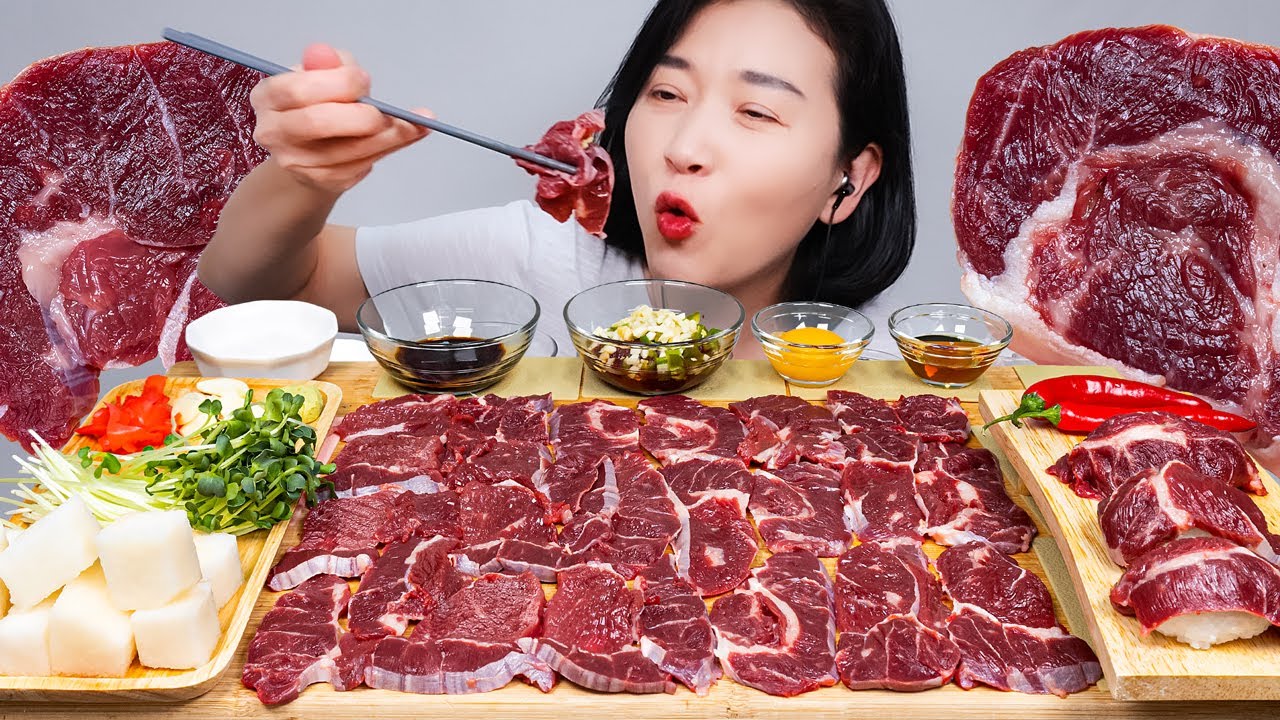 ТАРТАР ИЗ СЫРОЙ ГОВЯДИНЫ ПО-КОРЕЙСКИ YUKHOE АСМР МУКБАНГ EATING SOUNDS