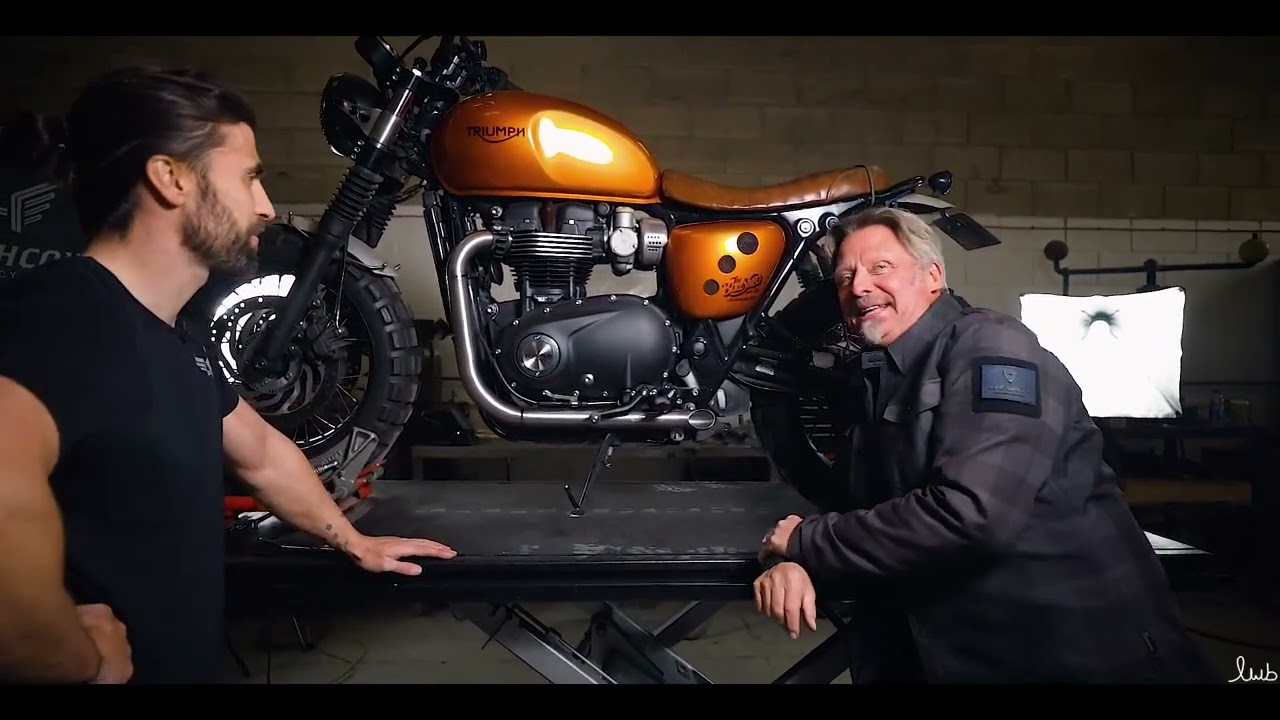 Charley Boorman visits Hitchcox Motorcycles