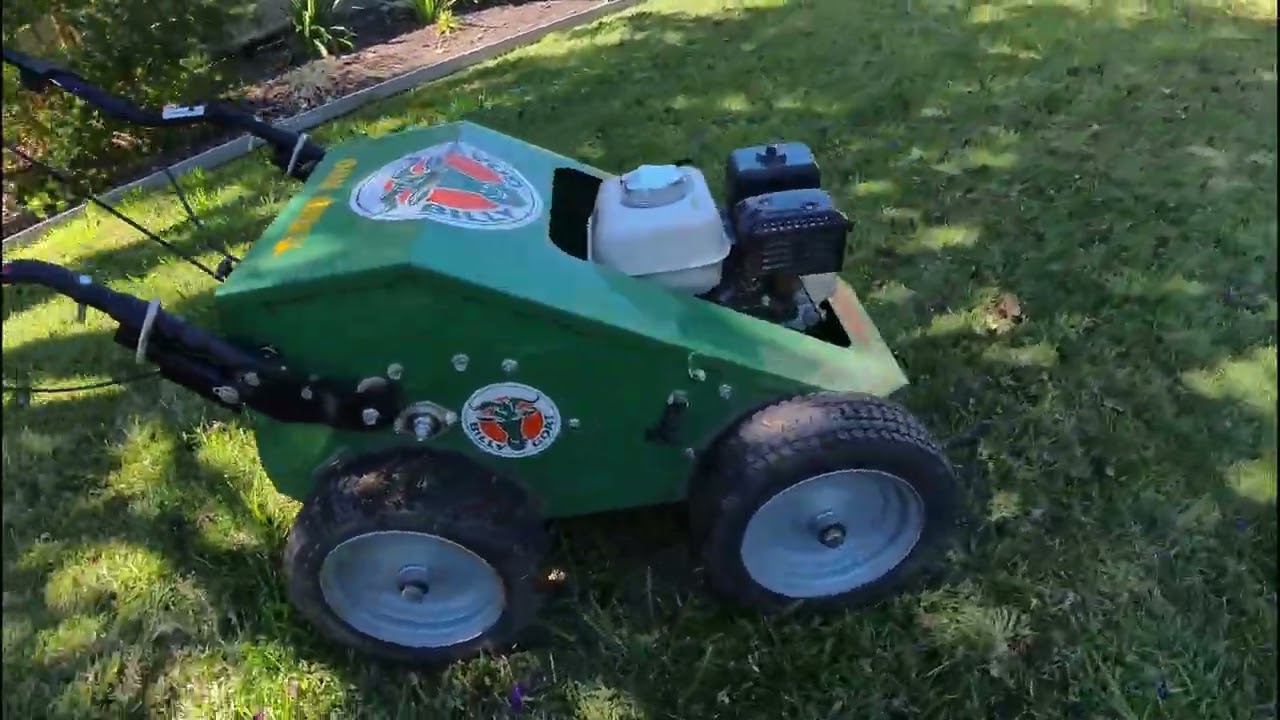 Billy goat 18inch lawn corer aerator Pluggr in use - a simple short show of use video.