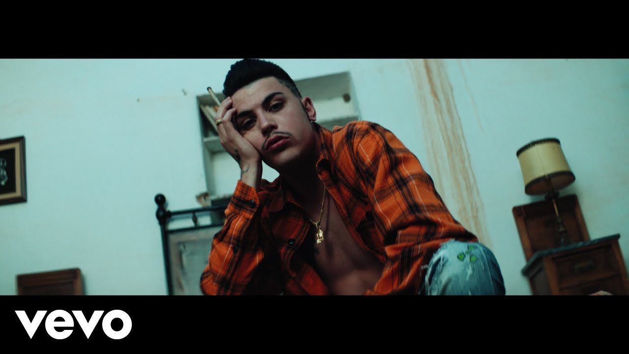 Izi - Fumo Da Solo (prod. by Charlie Charles & tha Supreme)