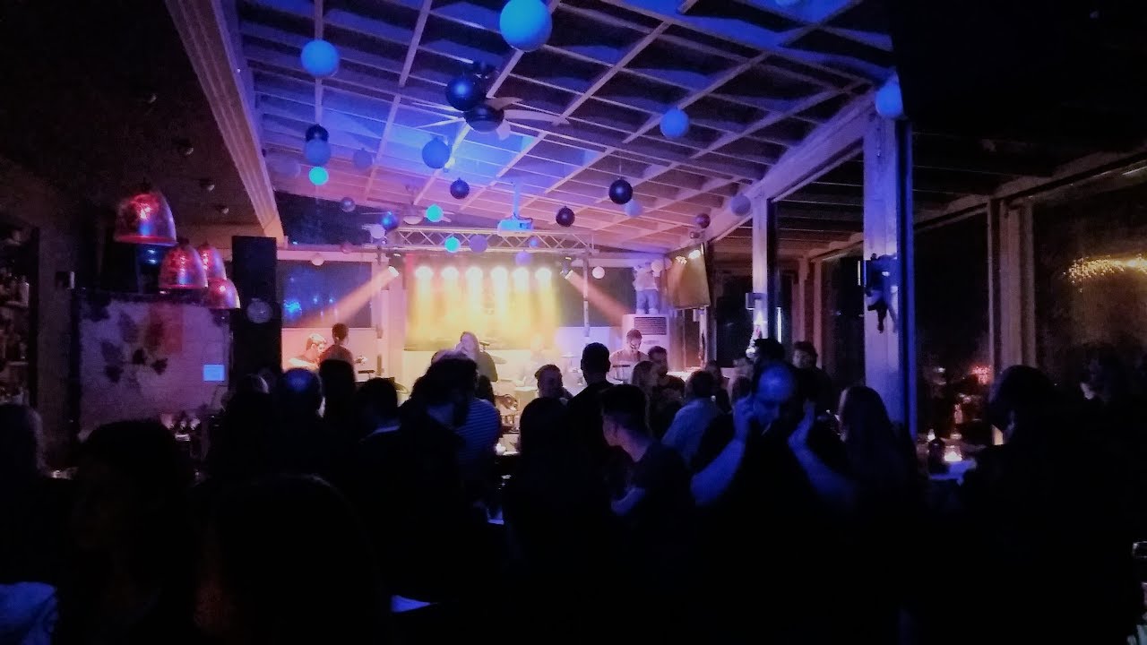 The Rebellions - Alcohol Is Free (DiZi Bar)