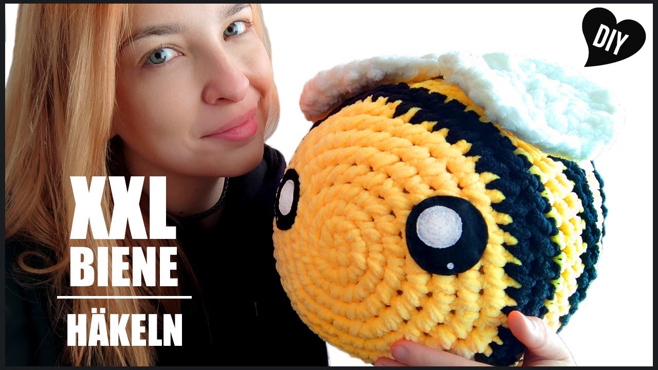 XXL Biene häkeln |  Hummel Häkelanleitung - DIY by Pfirsichteufel