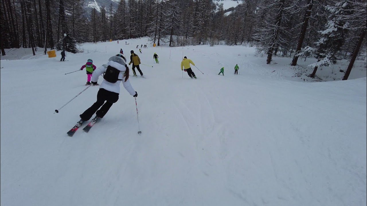 Fast Skiing in Sauze d'Oulx #skichase #sauzedoulx #vialatteaski