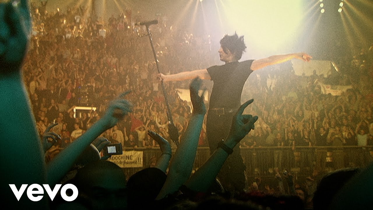 Indochine - Club Paramount (Alice & June Tour au Zénith de Lille 2007)