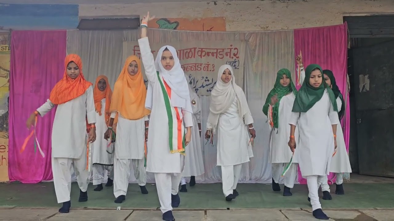 Ye hindustan hamara hai - Independence Day Celebration ZP school kannad no 2 urdu