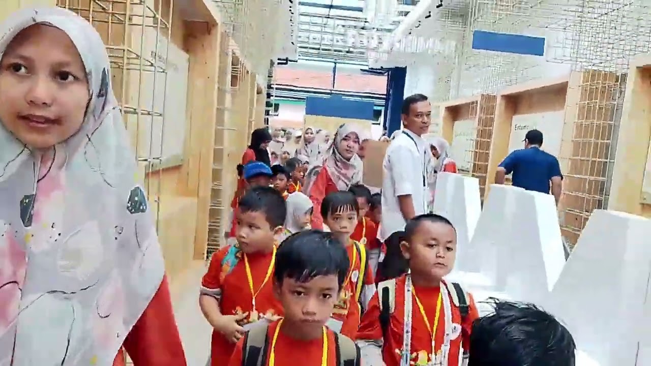 Outing class Kebun Raya Bogor dan Museum Zoologi RA ALKAHFI Kamis,08 Januari 2026 