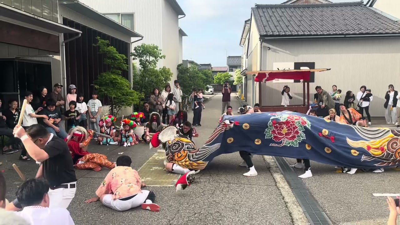 2025 新湊 新富町獅子舞