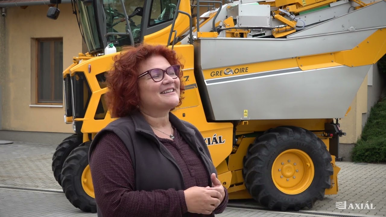 Átadtuk a Nyakas Pince új GREGOIRE GL7 szőlőkombájnját