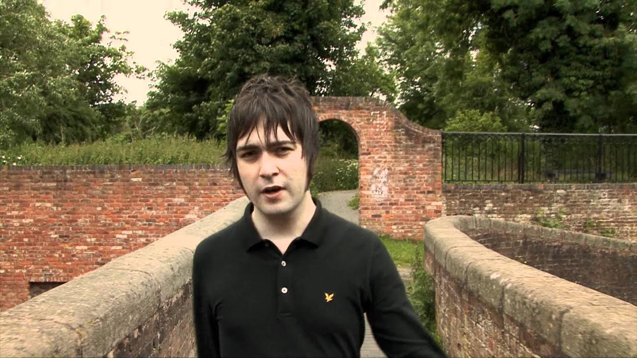 Chris Wallbank and The Cowards - The Living Daylights