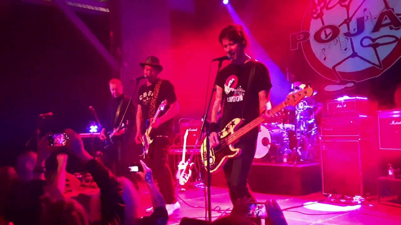 Pojat - Lemmikkihautuumaa. 18.10.24, Korjaamo, Hki