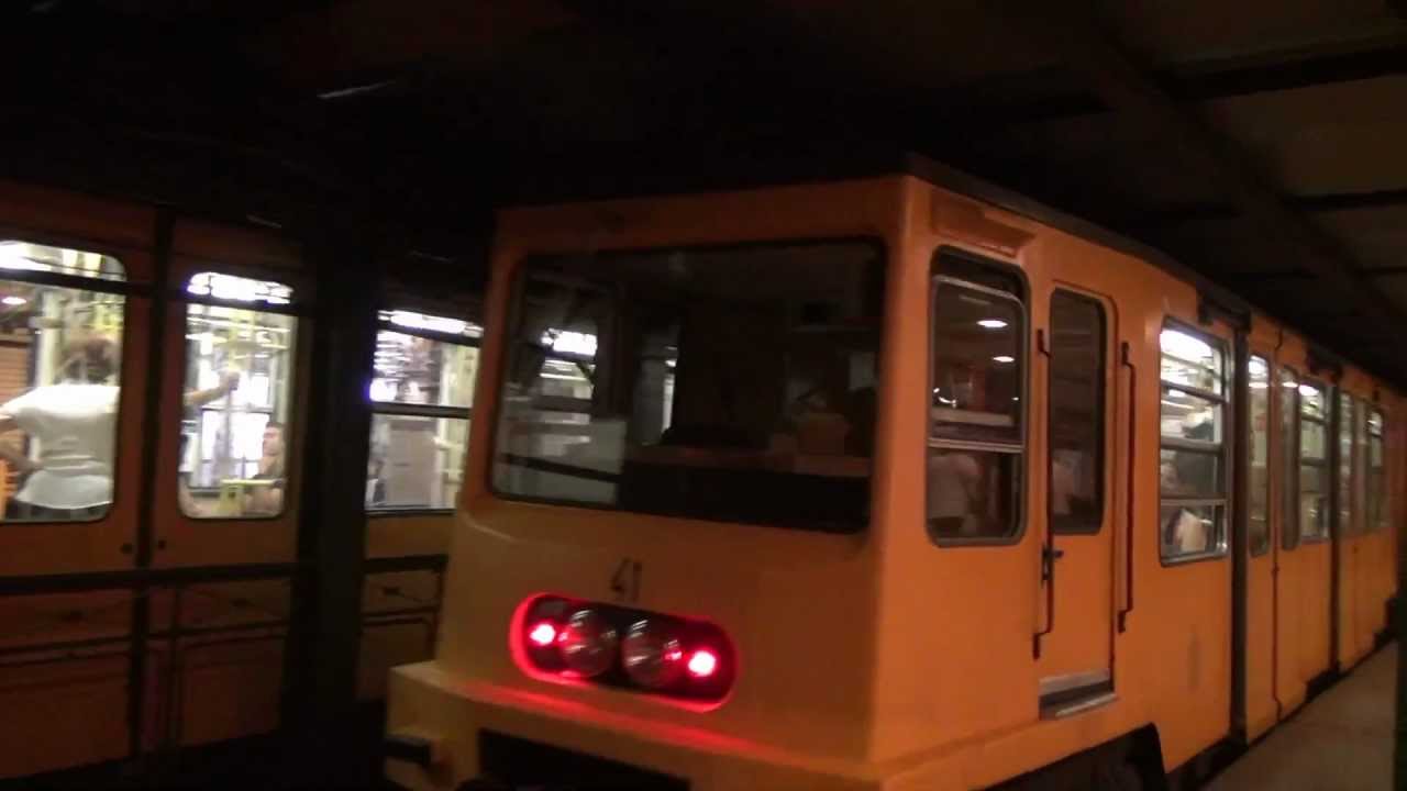 Budapest Metro - Oktogon M1 [1080p]