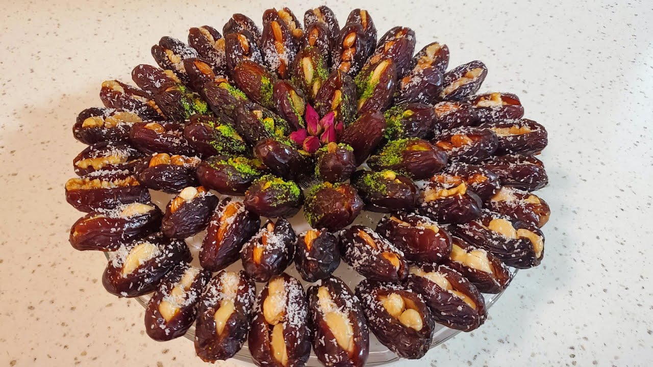 تزئین خرما با میوه خشک شیک و مجلسی | Dry fruit Dates stuffed | خرمایی
