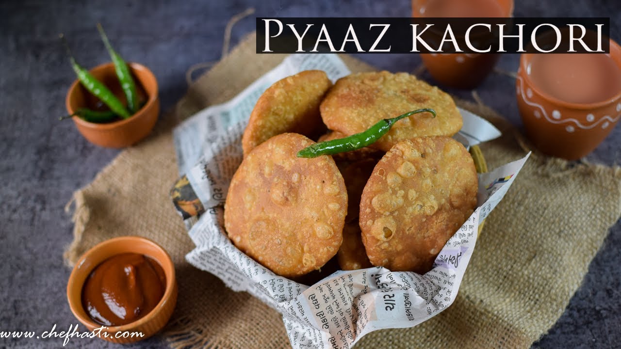 Pyaaz ki Kachori Recipe I Fluffy and Crispy Pyaaz ki Kachori | Chef Hasti
