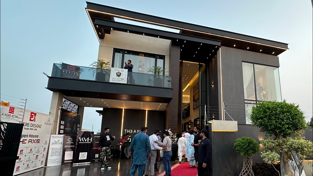1 Kanal Luxury Furnished Automatic Modern Croner Amazing House 🏡 Available In DHA Lahore 03254252983