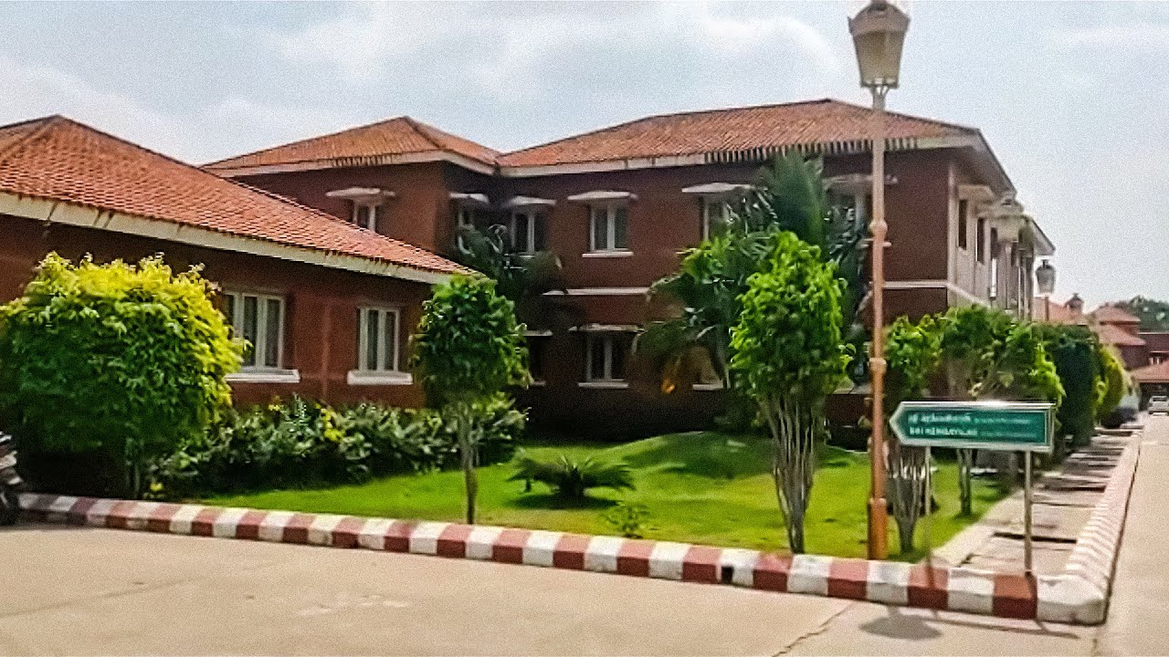 Yathri Nivas Srirangam | குறைந்த செலவில் தங்கும் விடுதி - யாத்ரி நிவாஸ் | Vanakkam Neyveli