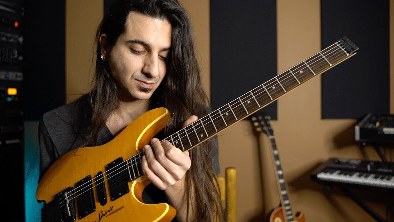 The Shred Show - A Guitar With NO HEAD?!? - Steinberger History And Review (Ep. 1)