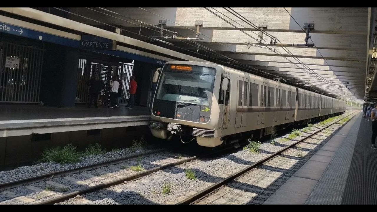 Annunci vocali della Metro B di Roma - Line B of Rome Subway announcements.