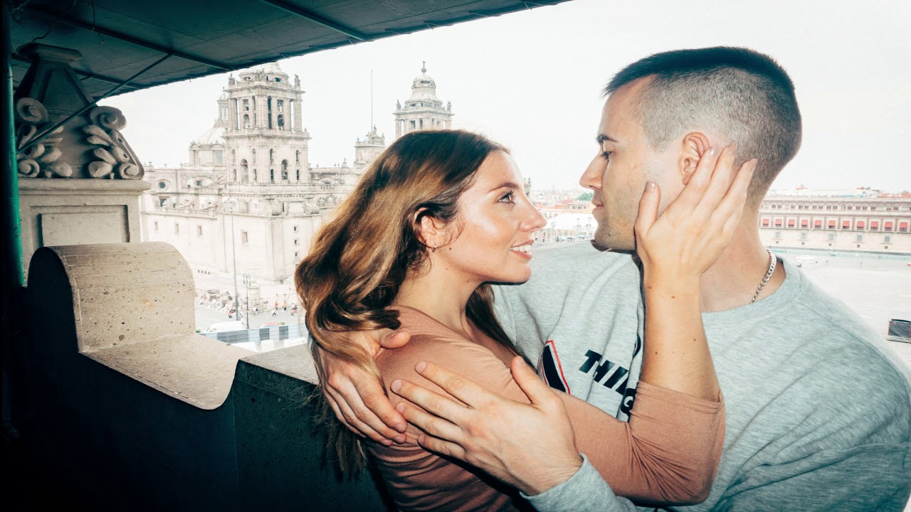 Santaflow - Óyeme, entiéndeme Remix (Videolyric)